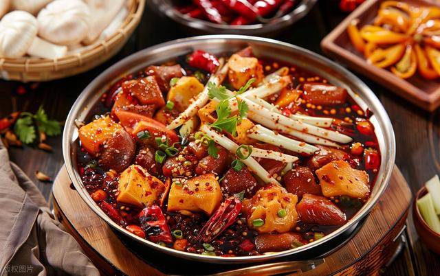 想吃？辛辣食物的“魔法”揭秘冰球突破网站为什么辣到冒汗还(图1)