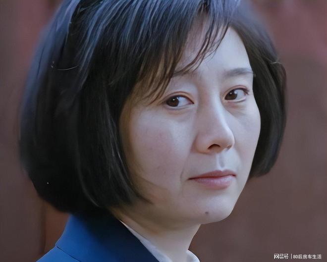 亲高调哭泣引发人们对李乃文的思考。冰球突破豪华版手机版89岁朱媛媛母(图3)